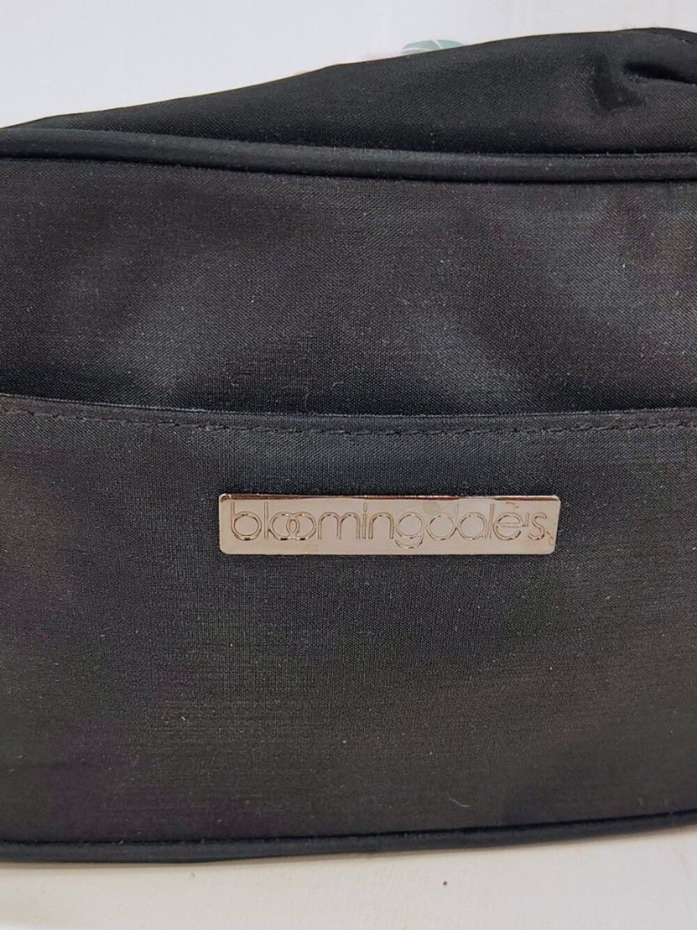 Bloomingdales Medium Black Nylon Cosmetic Bag, Gold Plaque